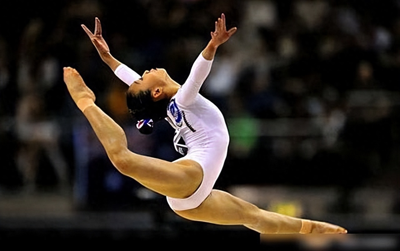 回顾体操女神许昭英:不顾父母反对嫁给中国裁判,如今怎么样了?