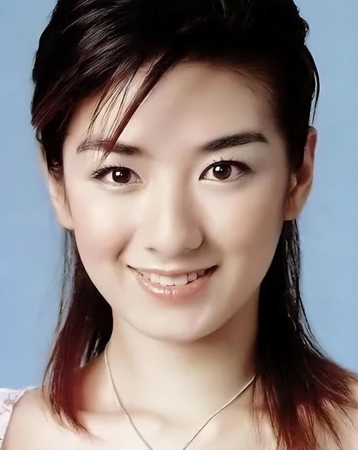 一,他进去了,我自由了——黄奕