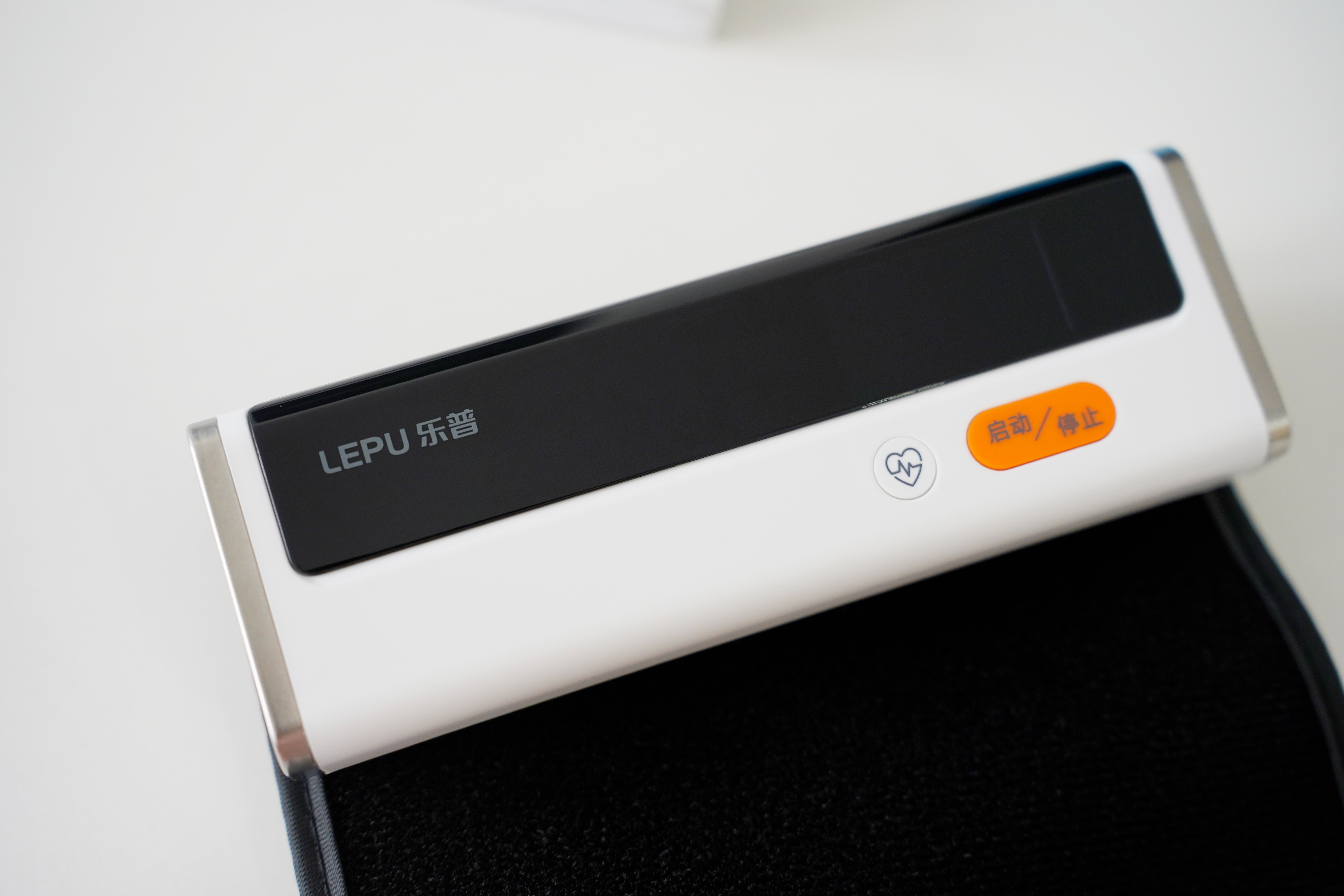 家有好儿媳!重视老人血压健康:乐普bp2心电血压计使用体验分享