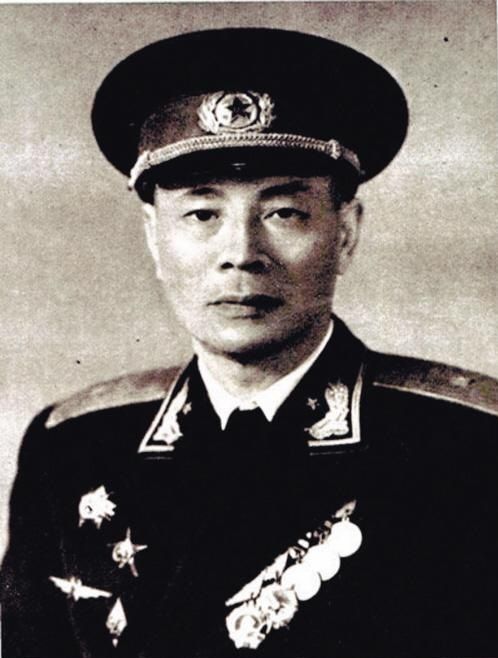 唐铎在国外长达28年,在国内零战功零资历,为何会被授少将?