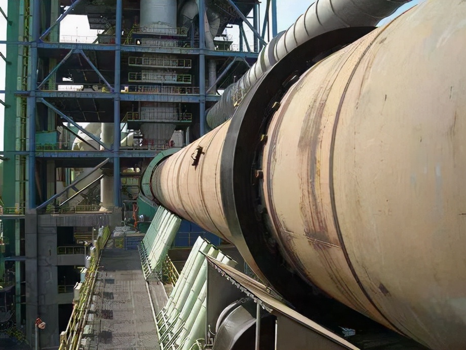 分解炉的工作原理