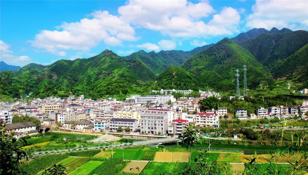 浙江这个小县城,被评为"国家级"生态县,比杭州安静超适合养老