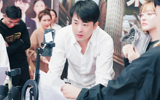 狭路相逢:辛巴现任儿子与前任儿子偶遇!初瑞雪表示喜欢辛巴霸道