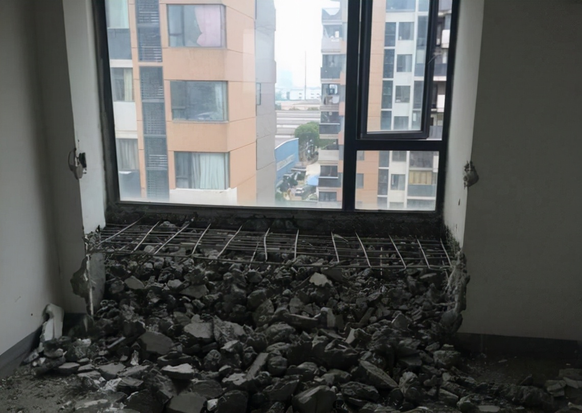 砸掉飘窗,家里瞬间增大了5㎡!普通住宅也能拥有星级酒店的视野