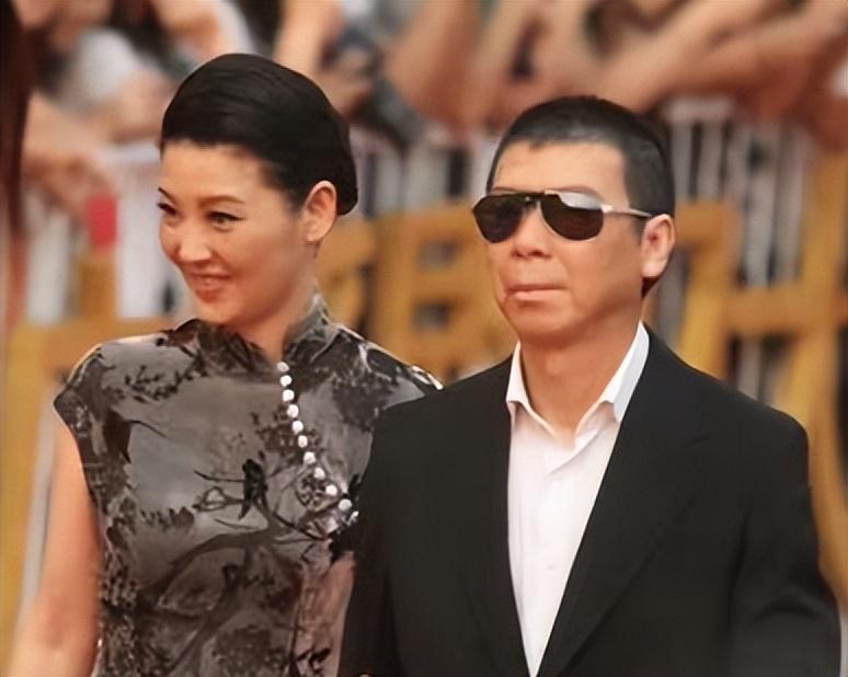 回顾有一种"算计"叫徐帆与冯小刚,结婚24年,善恶"报应"终于出来了