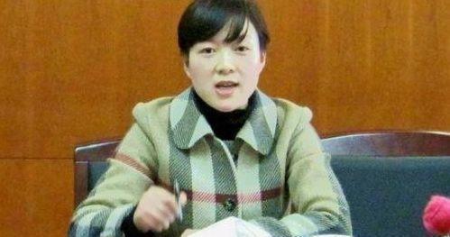 80后美女官员,原本拥有大好前途,却为升官不惜出卖自己