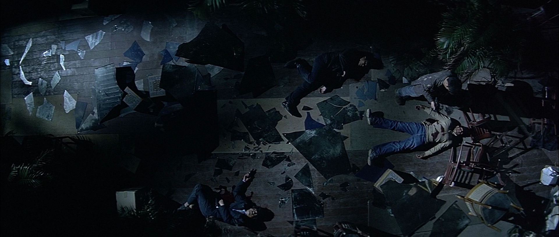 超万字解读!要想看懂杜琪峰的《神探》,关键不在于最后的换枪