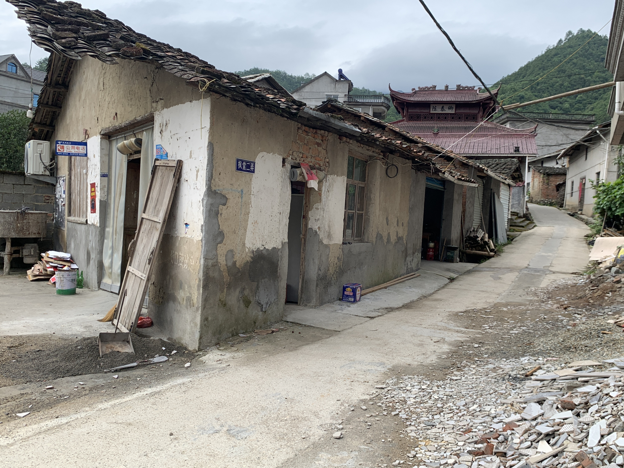 独家对话林生斌前岳父母:6月财产分割谈崩,女儿账上8万多没拿到