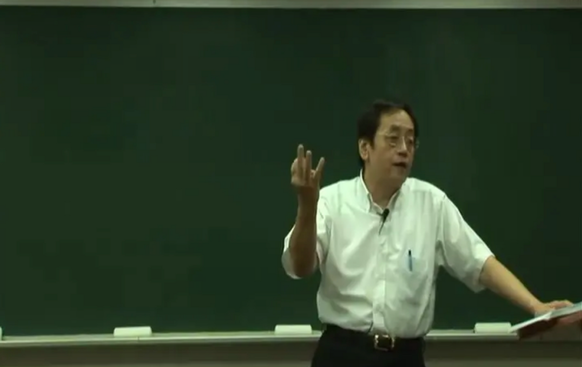 回顾20岁自学成才精通五术倪海厦除了牙科西医没必要存在