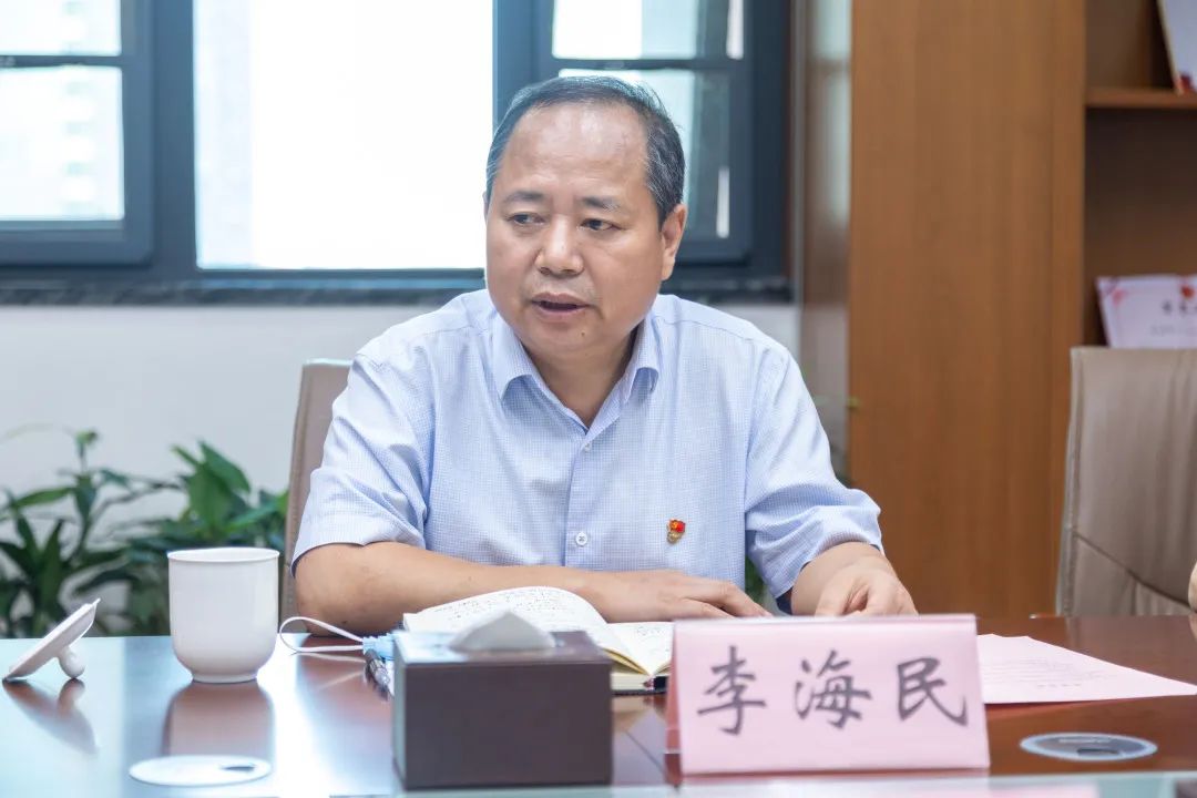 省委学教办第三巡回指导组巡听旁听省法院党组副书记王树茂参加所在