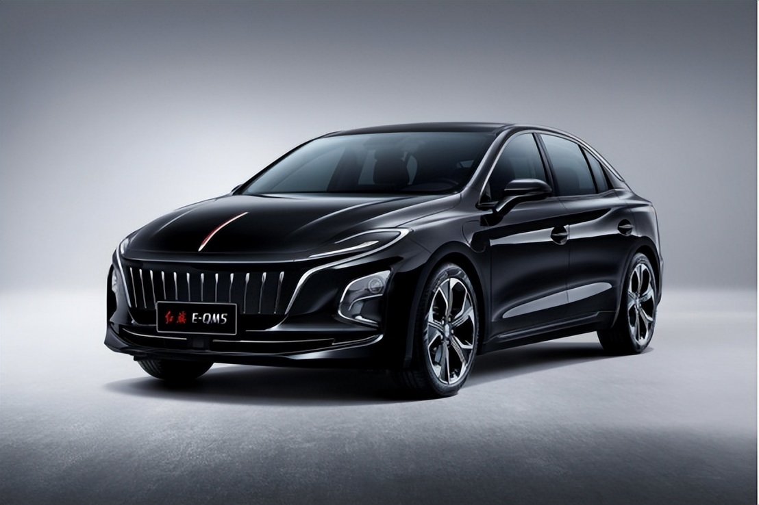 家用新选择,红旗e-qm5 plus让你轻松出行