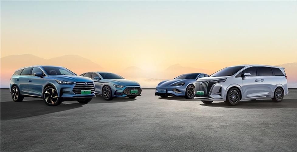 比亚迪方程豹豹5正式发布:硬派suv云辇p dmo超级混动越野平台