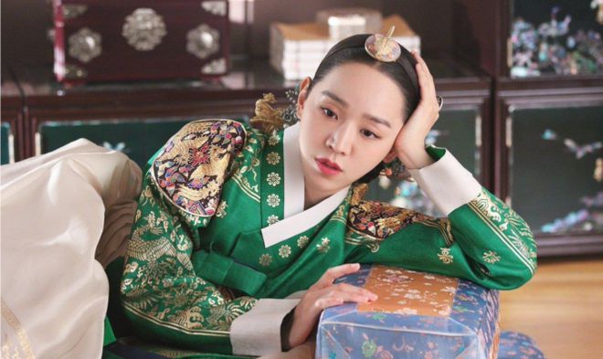 朝鲜妖女张绿水,宴会上与国王当众行事,百官嫌丢人不敢上报明朝