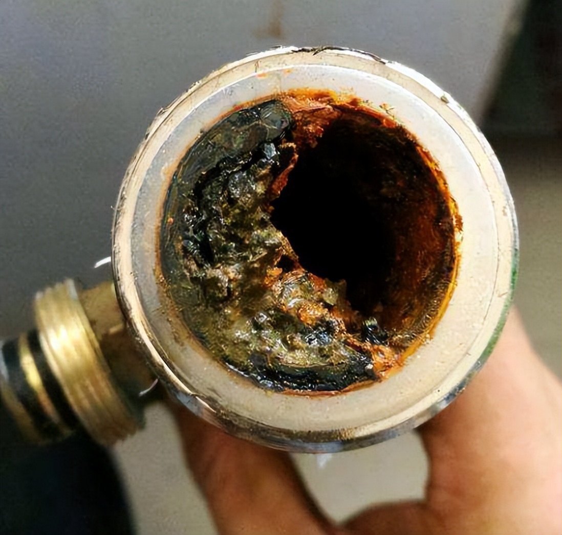 恐怖!自来水管的真面目竟是这样!