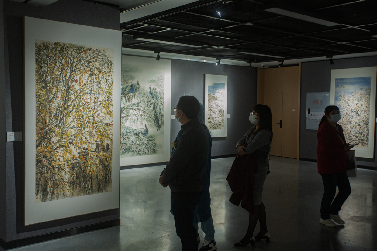 "从心出发"姚思敏中国画展在成都市文化馆大家美术馆隆重开幕