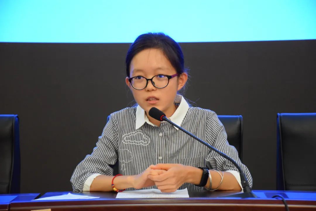 河北2020理科第1名721分邢雨菡回承德一中分享经验,她都说了啥?