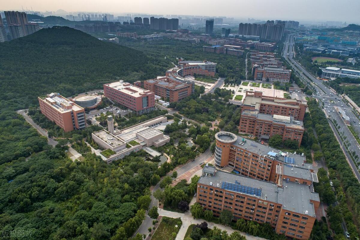 山东建筑大学全景图图片