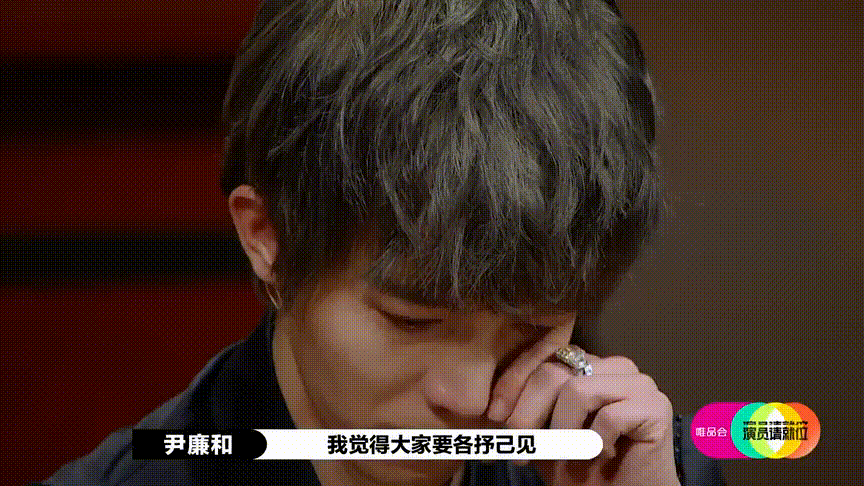 从此之后,"郭敬明"这三个字突然没了音信,就像他所创造的那些辛辣热闹