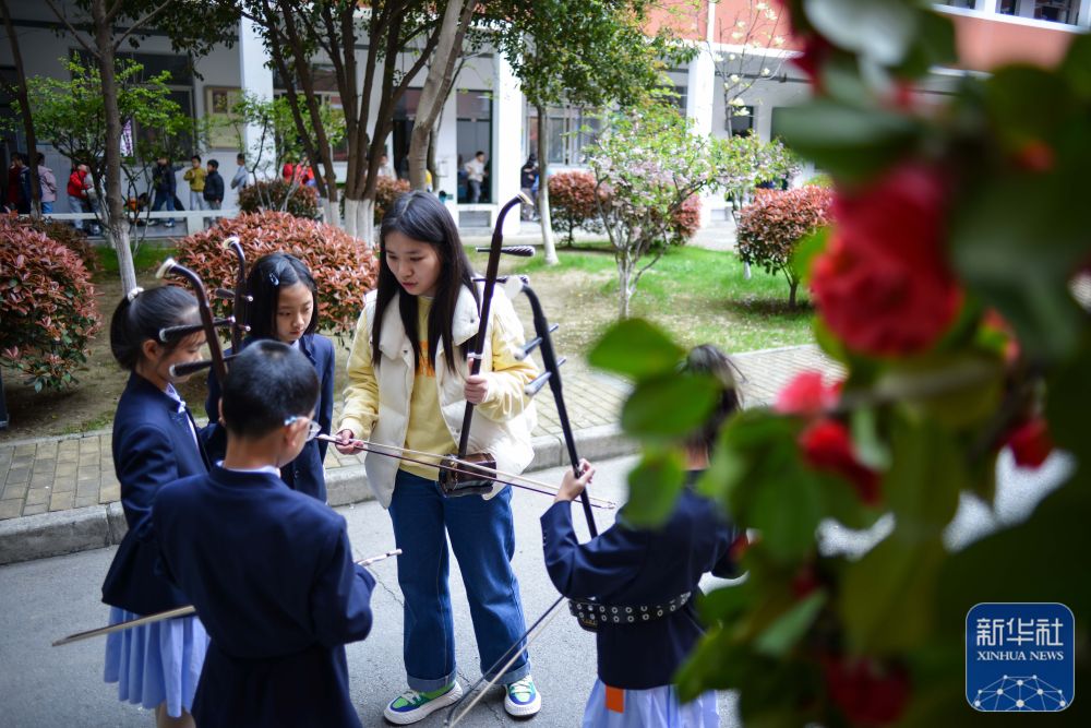 无锡太湖实验小学图片