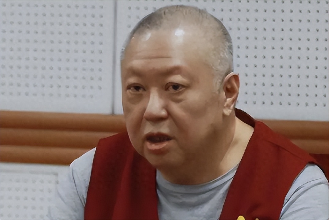 吃中国饭砸中国碗伪装潜伏30多年起底两面人李亨利