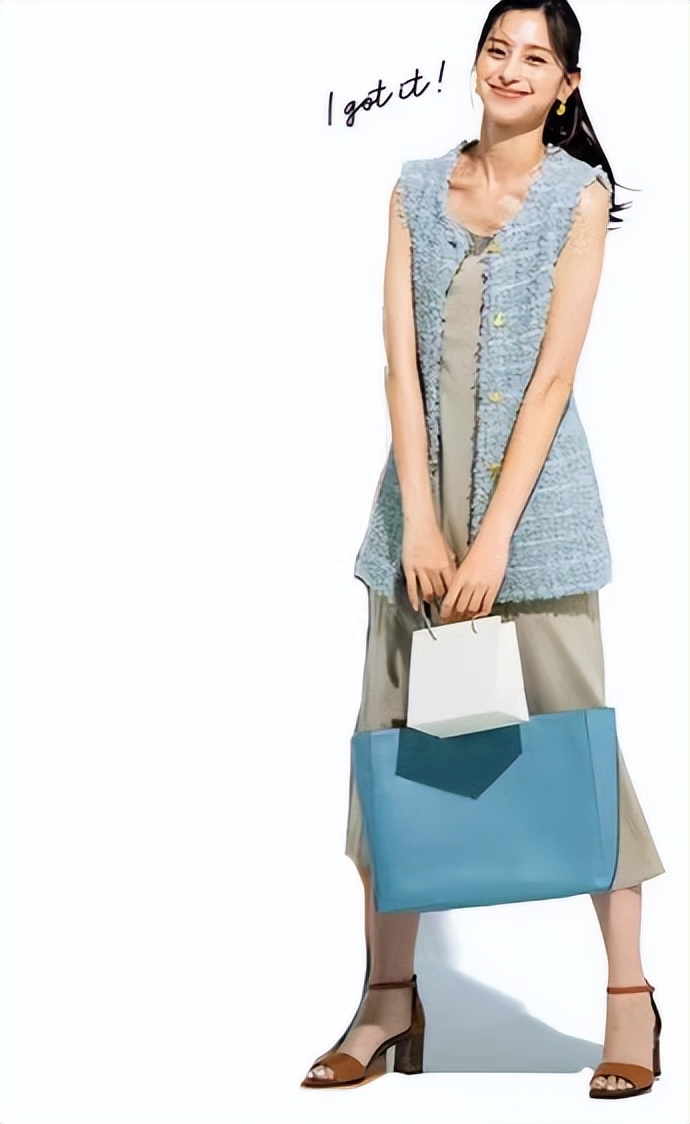 漂亮淑女的潮流穿搭有多美5件衣服穿27天这才叫高手