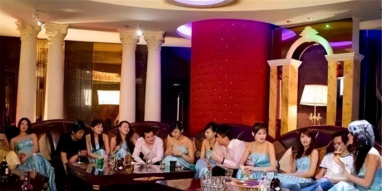 郑州"皇家一号":公关小姐4000多名,分为红牌绿牌,2013年被查