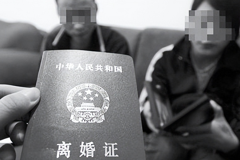 1989年天津男子捡到女乞丐为妻21年后发现妻子身份不简单