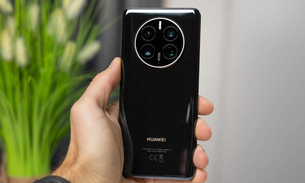 终于等到了,华为mate50 pro突然宣布降1500元,还好没买早!