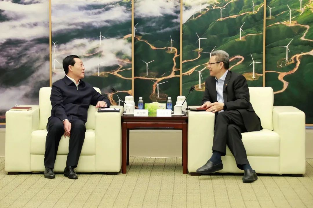 钱智民会见辽宁省朝阳市市长谢卫东