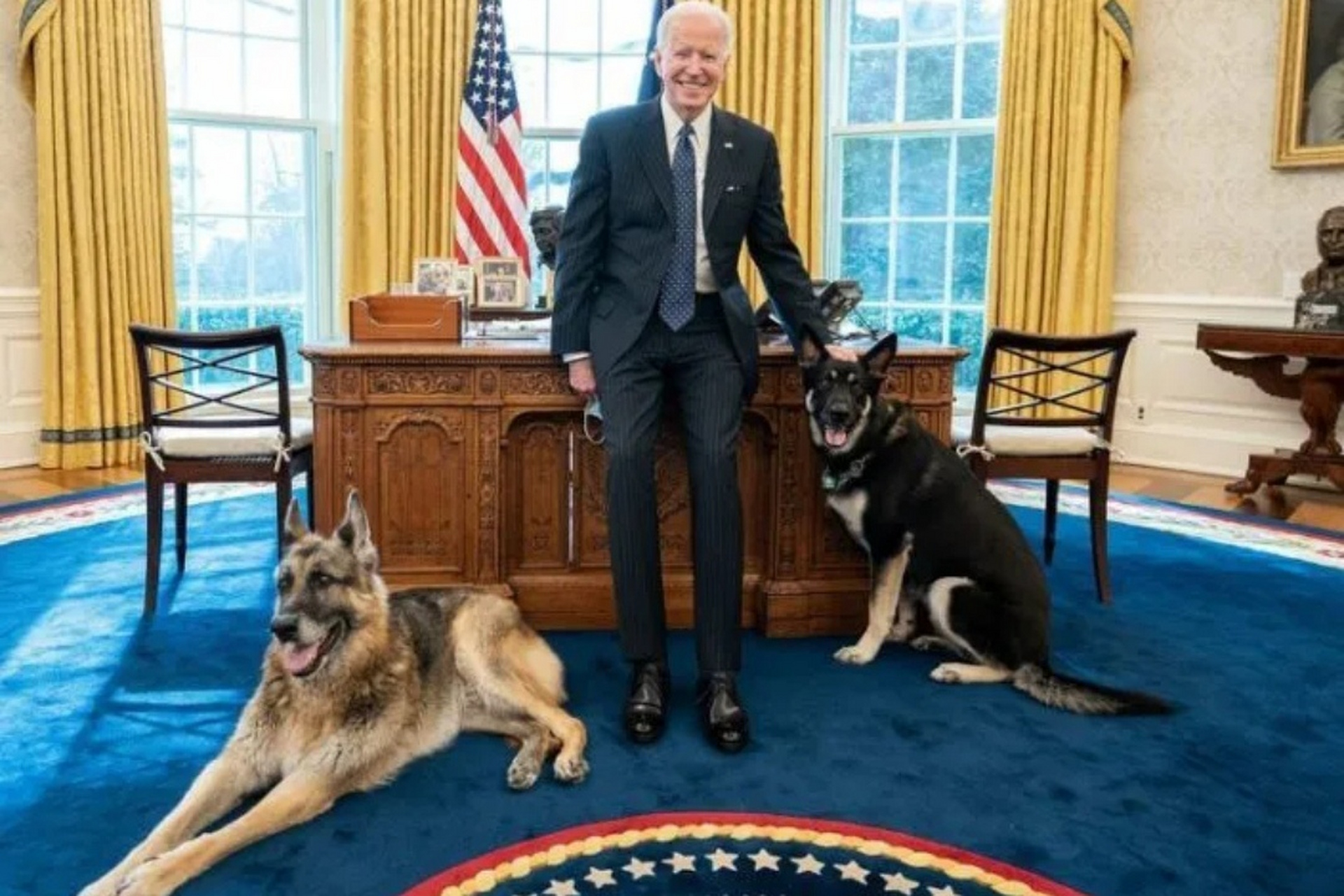 日本准备对我国备战,33个机场港口奉命民转军,岸田下台呼声高涨