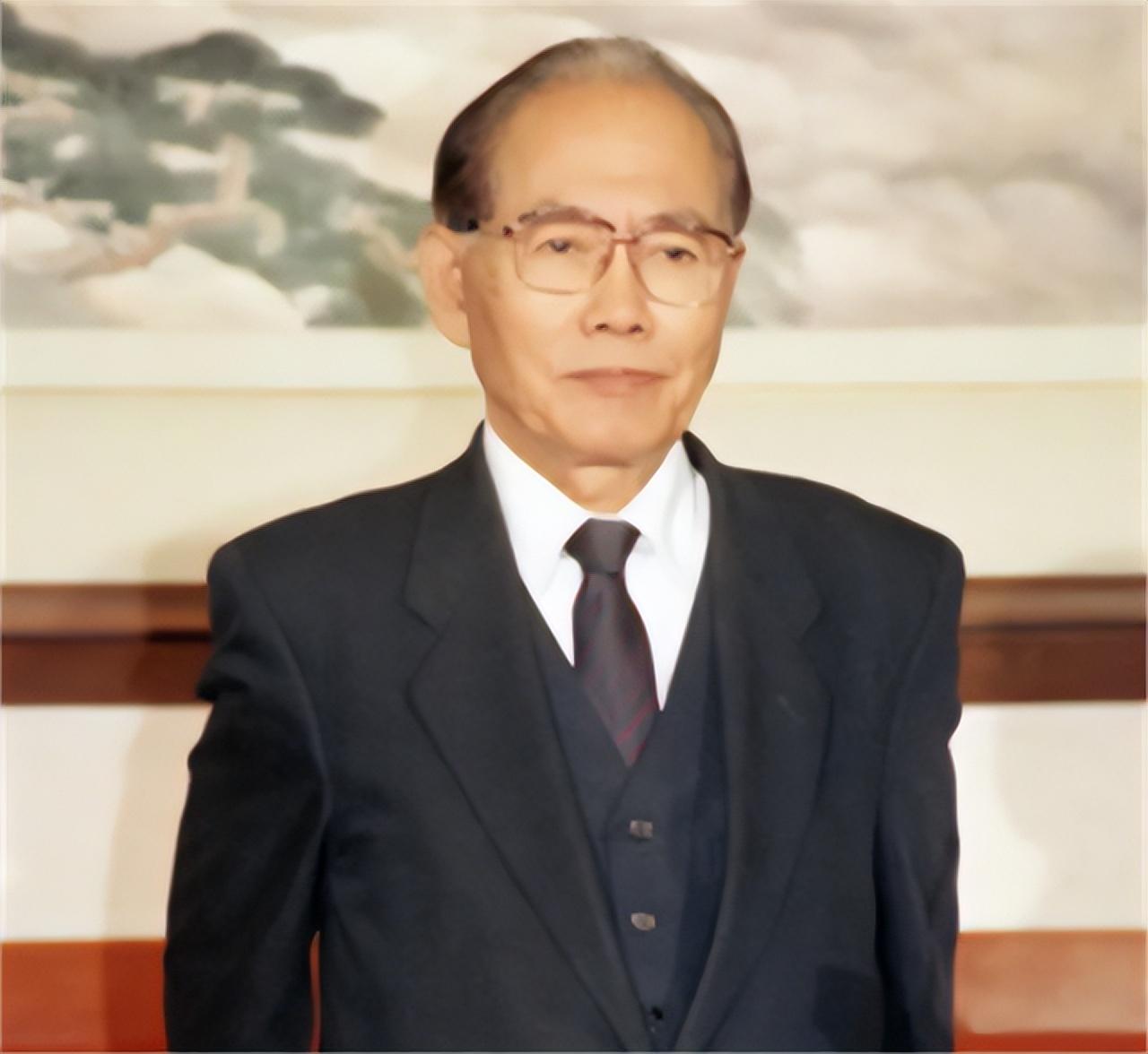 1997年朝鲜最高议会议长黄长烨在京叛逃,中国为何出动武警保护?