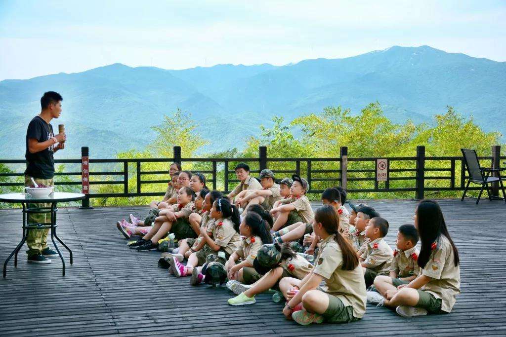 童子军教育对我国学校体育教育的启示