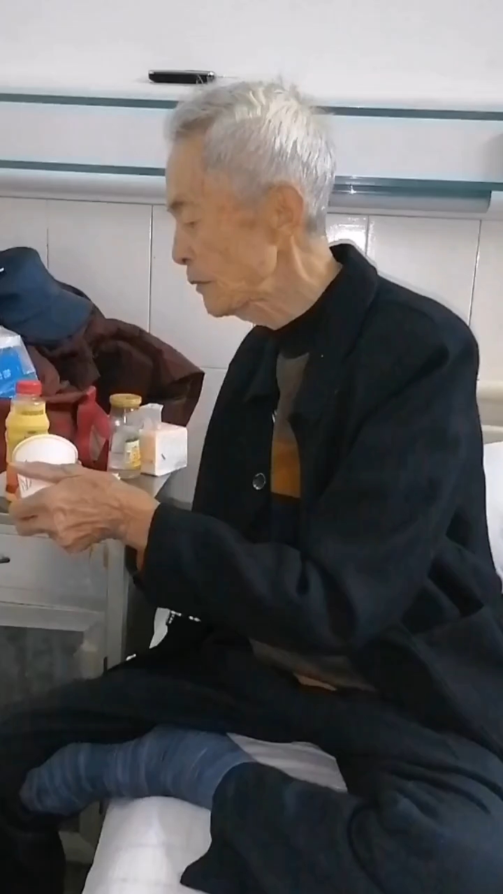 夕阳帅老的幸福生活