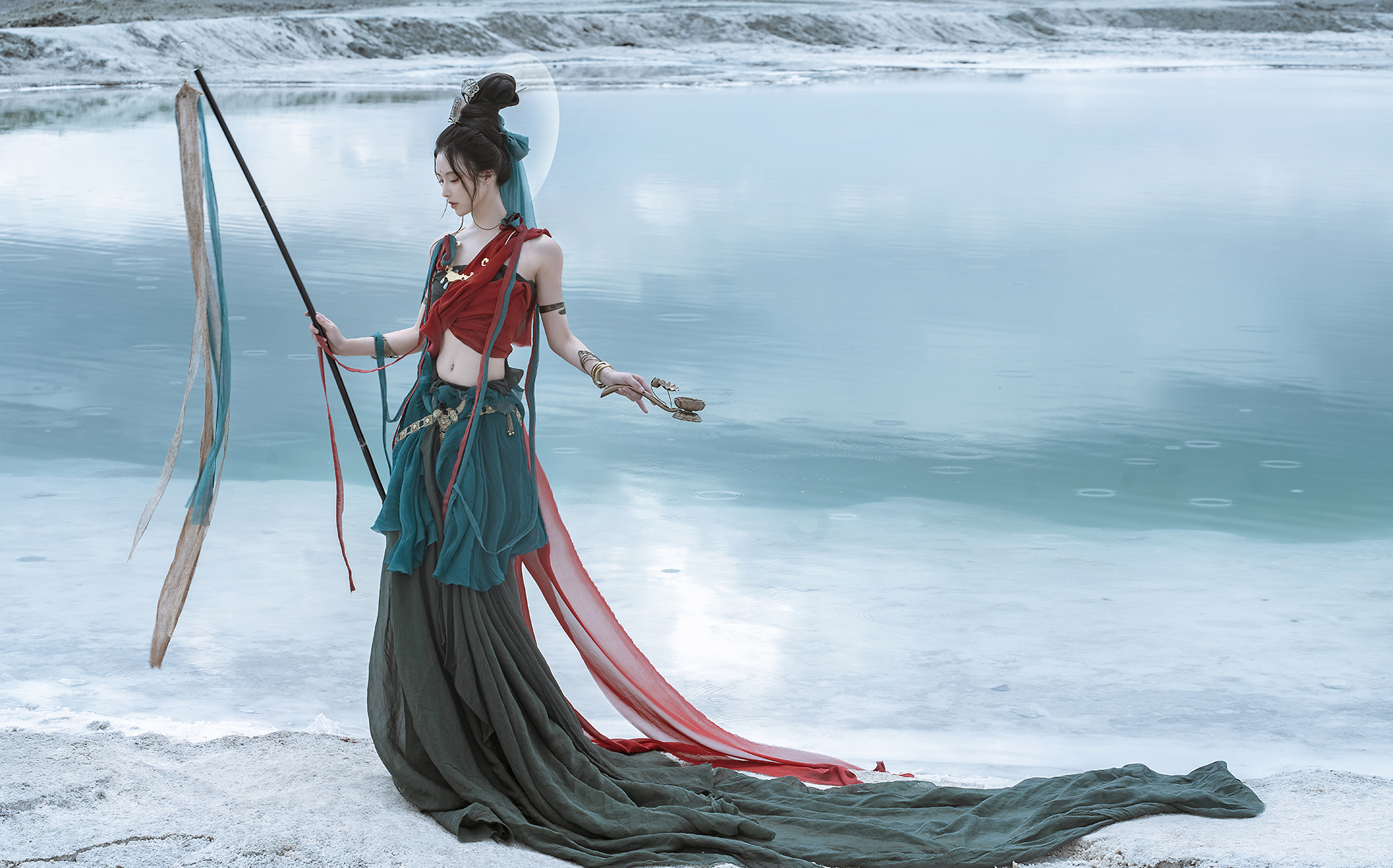 "山楂啊梨"火遍全网,女菩萨是清华学霸,颜值与才华齐飞