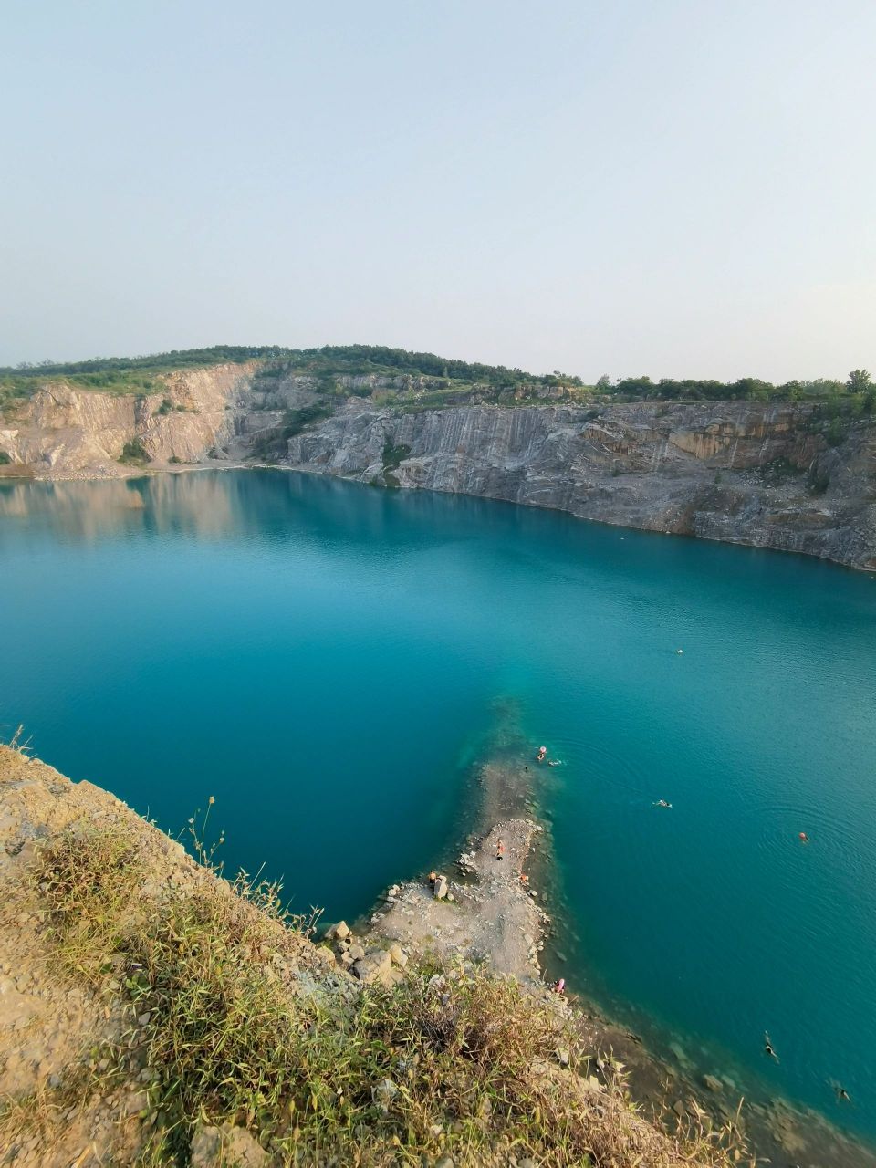 淮南天目湖巨出片拍照 地址在淮南大通区导航到路边能看到很多车停在