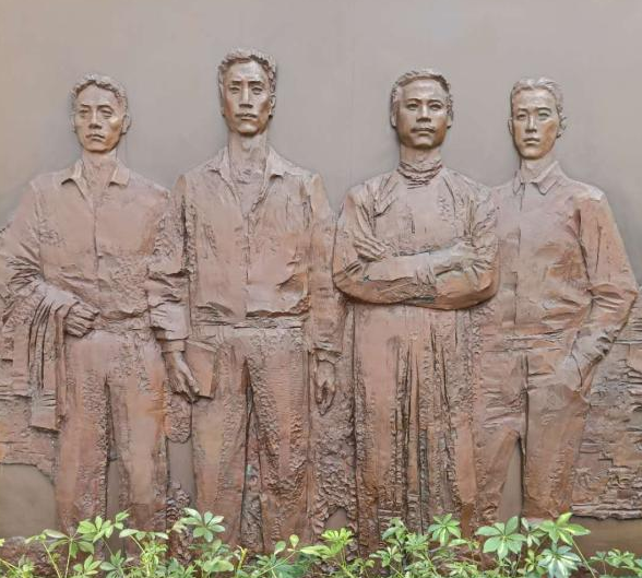杨殷,彭湃,颜昌颐,邢士贞四烈士塑像