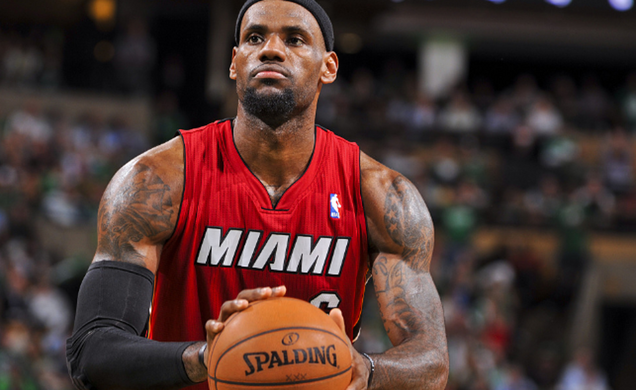 詹姆斯就是当今nba第一人,不管是荣誉,统治力,影响力,那都是独一档