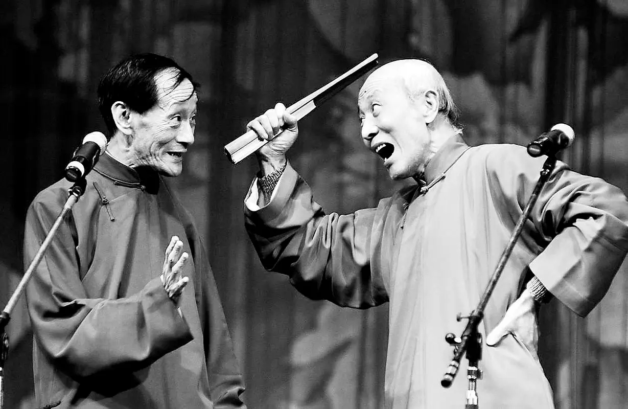 田立禾为何要心甘情愿给师哥赵佩茹磕头?网友:这磕头很有必要