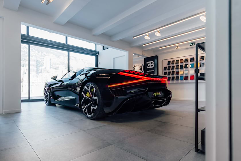 布加迪在f1最具标志性的赛道上开设展厅