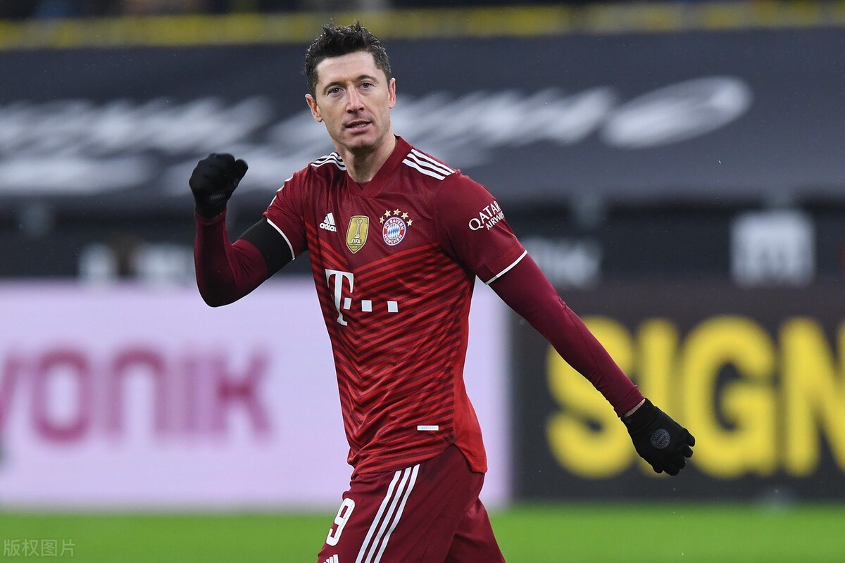 欧冠16强淘汰赛预测:皇马胜巴黎,曼联克马竞,其它组没有冷门