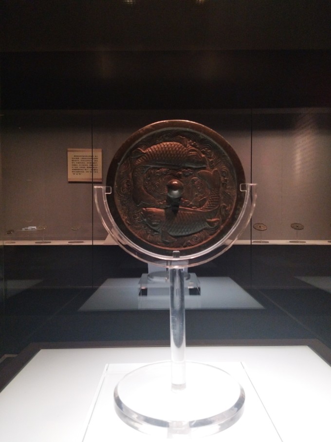 玉器,青花,铜镜等分类展览天津博物馆的五层展览,每一类别都令人称赞.