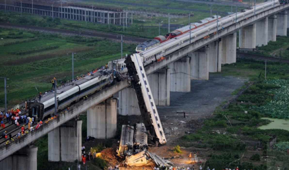 突发!贵州发生重大铁路交通事故,1人死亡,8人受伤