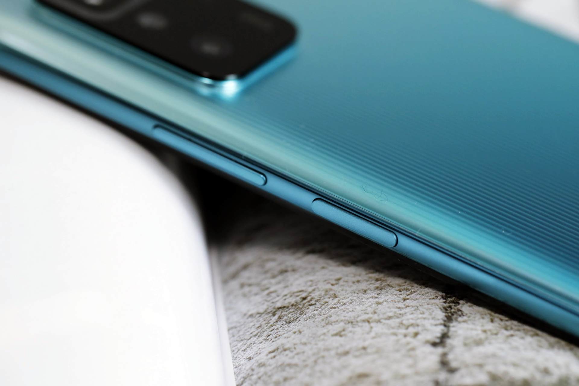 红米note10pro测评:千元大屏小金刚