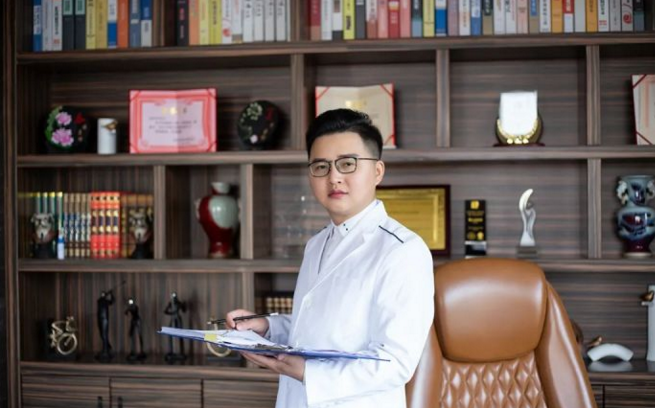 焦点人物丨信阳金霞美容董事长杨登峰匠人管理者的心路历程