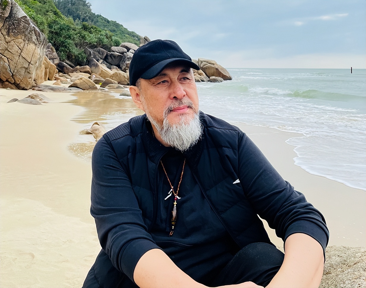 刘备扮演者孙彦军入戏太深,哀悼关羽扮演者陆树铭,悲痛直呼二弟