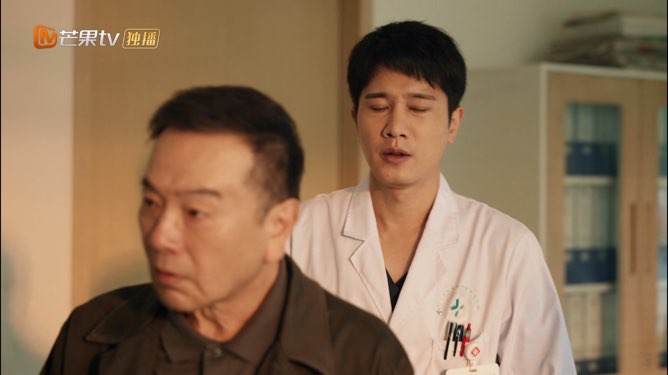 王扬鸣,孟骄阳甜蜜名场面,一吻定情,叠词怪,"猩猩"比心