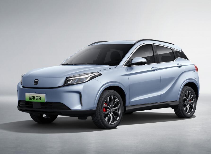 东风风光e3改款!纯电续航405km,赛力斯蓝电e3售13.98万元起