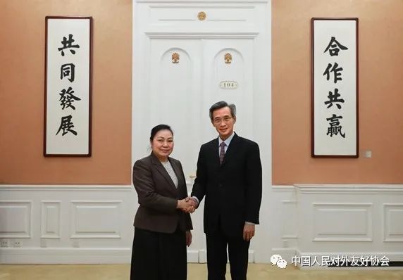 林松添会长会见老挝驻华大使坎葆·恩塔万