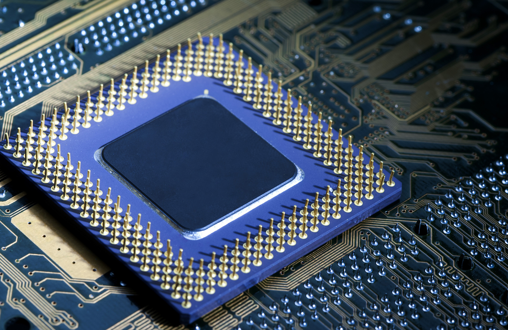 国内产业链突破,华为麒麟9000s芯片国产化