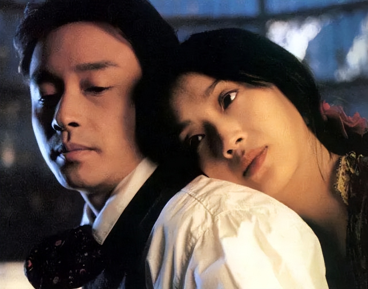 张国荣电影《夜半歌声》:莫名的天籁之音通往心灵的绝唱